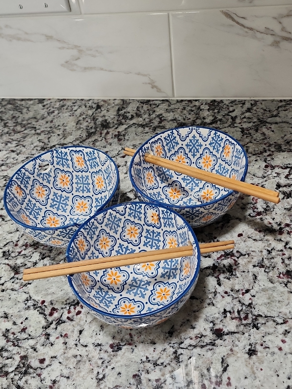 Set/3 Ramen Bowls W/ 2 Sets Chopsticks. Stoneware. Thumb Handle/Chopstick Rest.